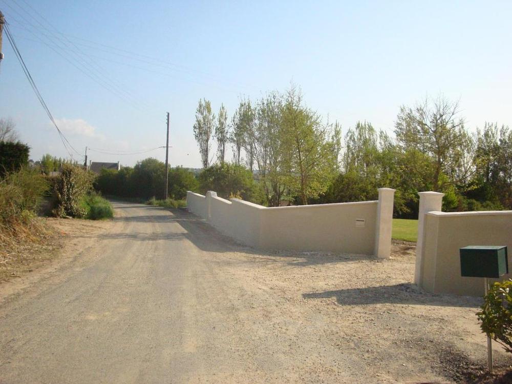 Mur de clôture près de Morlaix